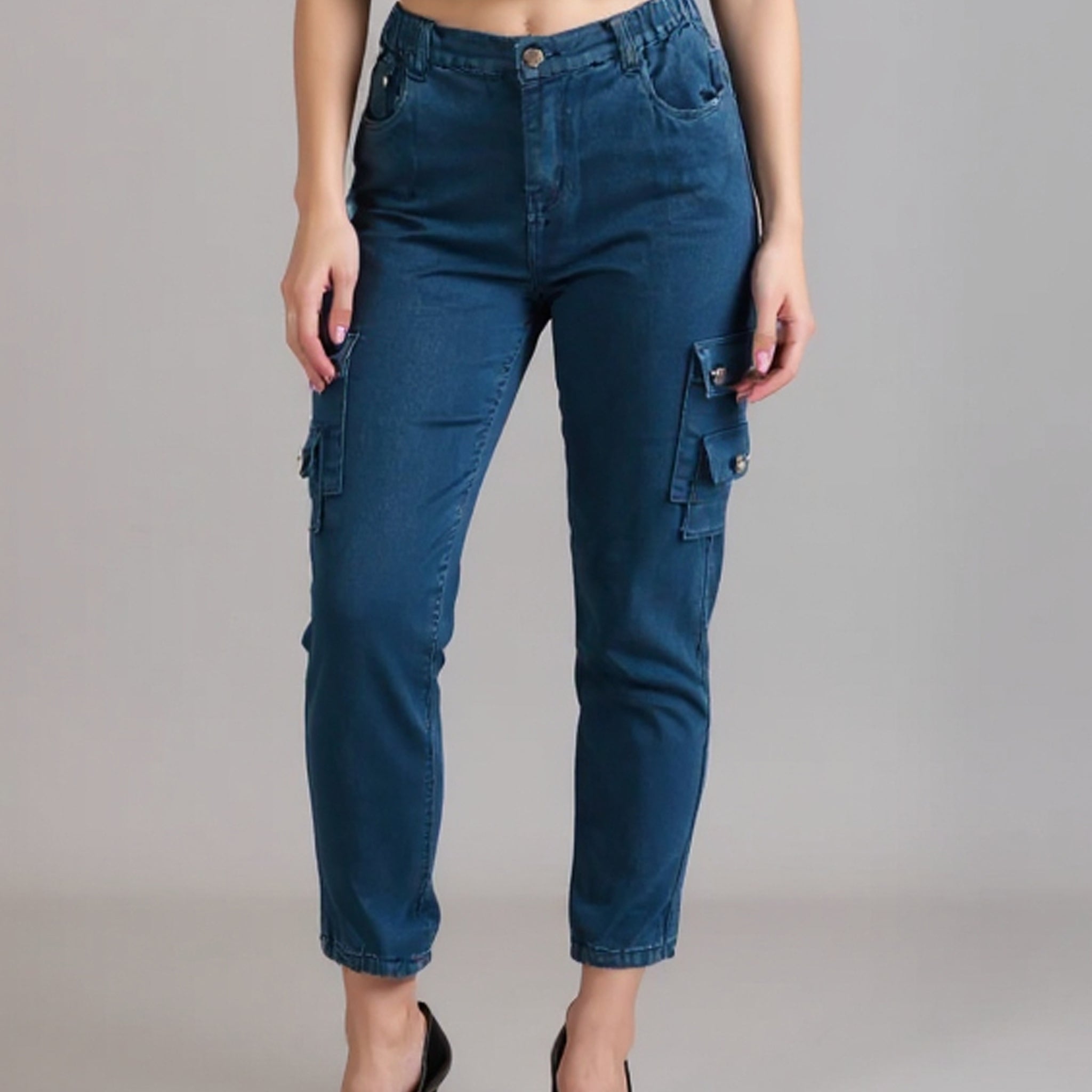 Mid-Rise Self-Cuffed Cargo Jeans for Women - Blue