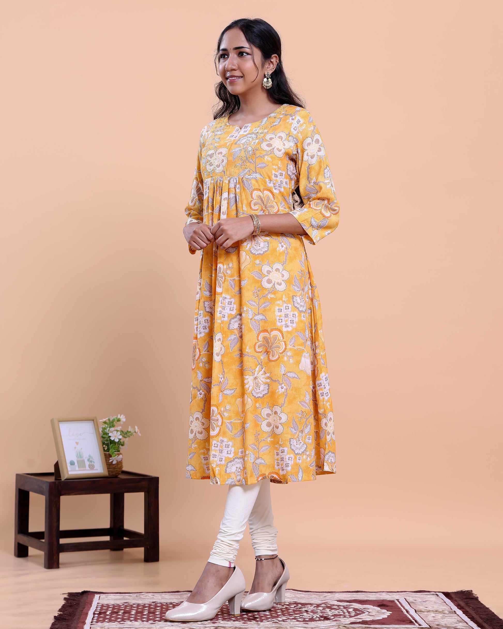 Women's Calf-Length Kurta with All-Over Floral Print and Round Neckline - Orange
