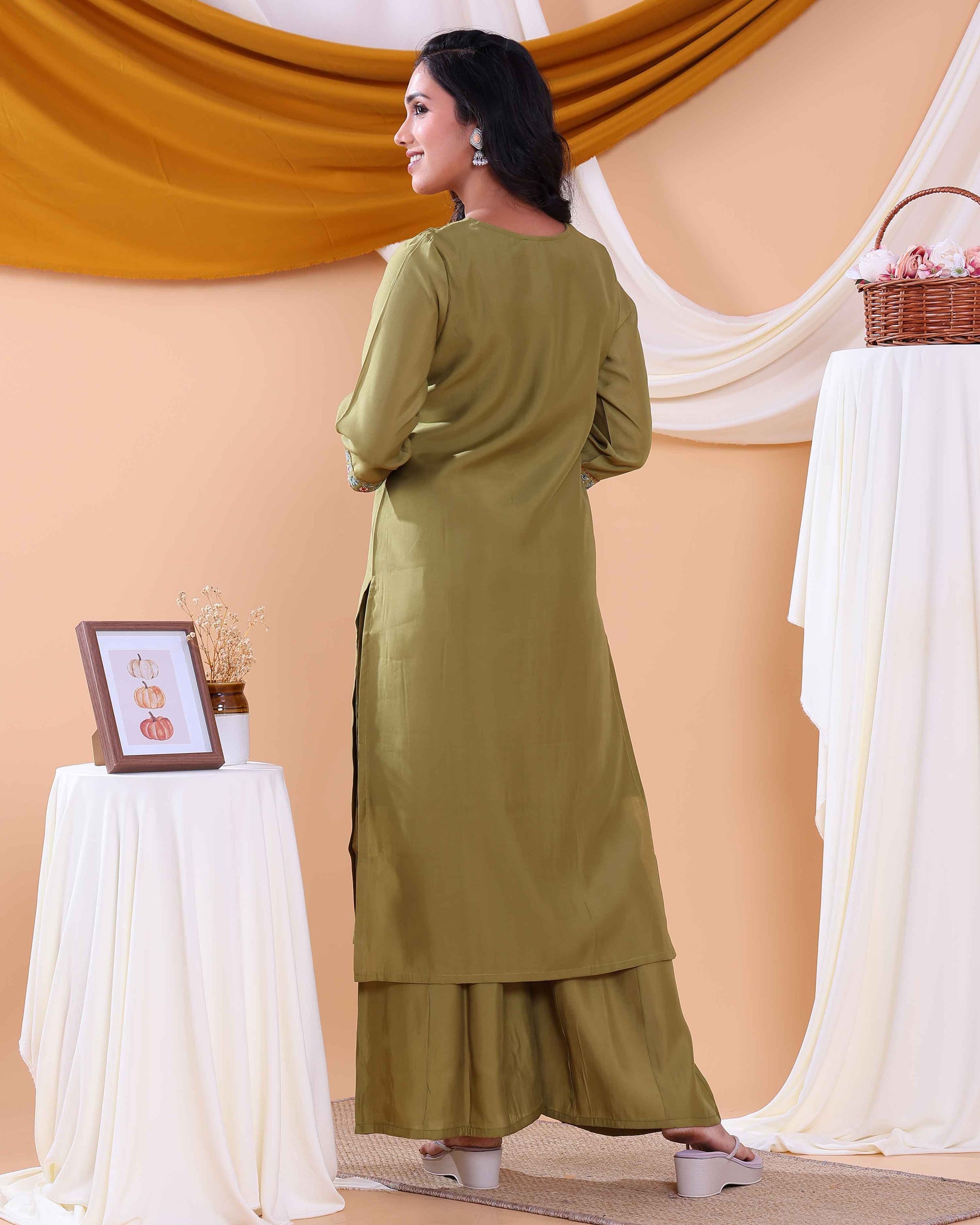 Elegant Women's Floral Embroidered Design Readymade Salwar Set - Green