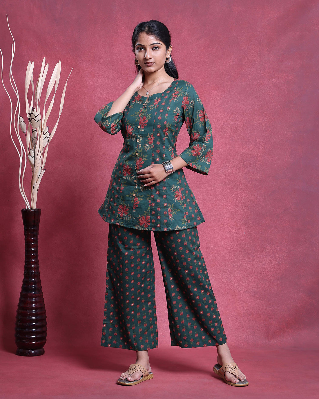 Women’s Floral Print Relaxed Fit Nightwear Set with Button-Down Top and Wide-Leg Pants - Dark Green