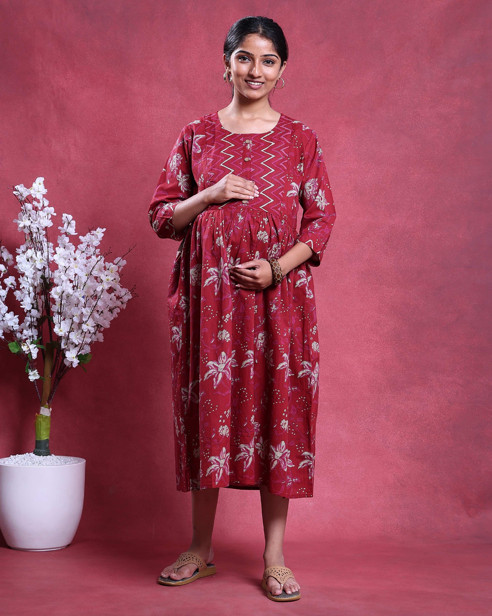 Women’s Floral Printed Maternity Feeding Kurta with Round Neck Front Button Placket & 3/4th Sleeves - Red