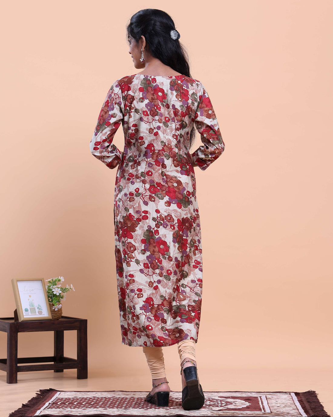 Women's Floral Printed Straight Kurta with 3/4th Sleeves - Off White
