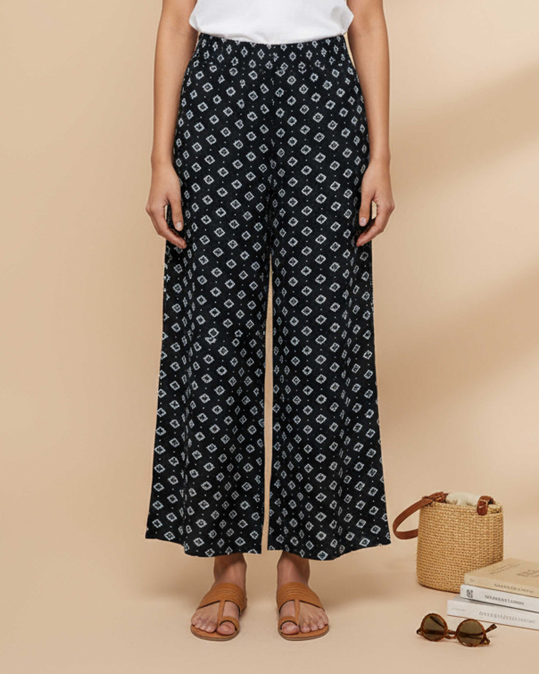 Women's Printed Wide-Leg Palazzo Pant with Elasticated Waistband - Black