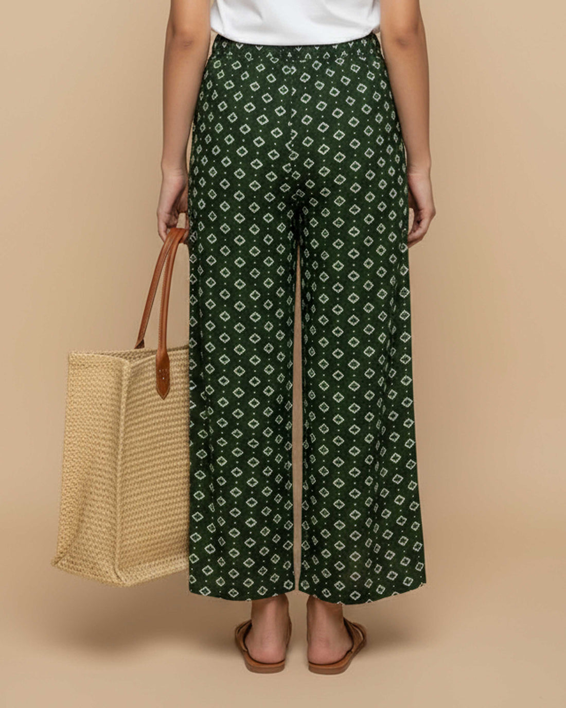 
Women's Printed Wide-Leg Palazzo Pant with Elasticated Waistband - Dark Green
