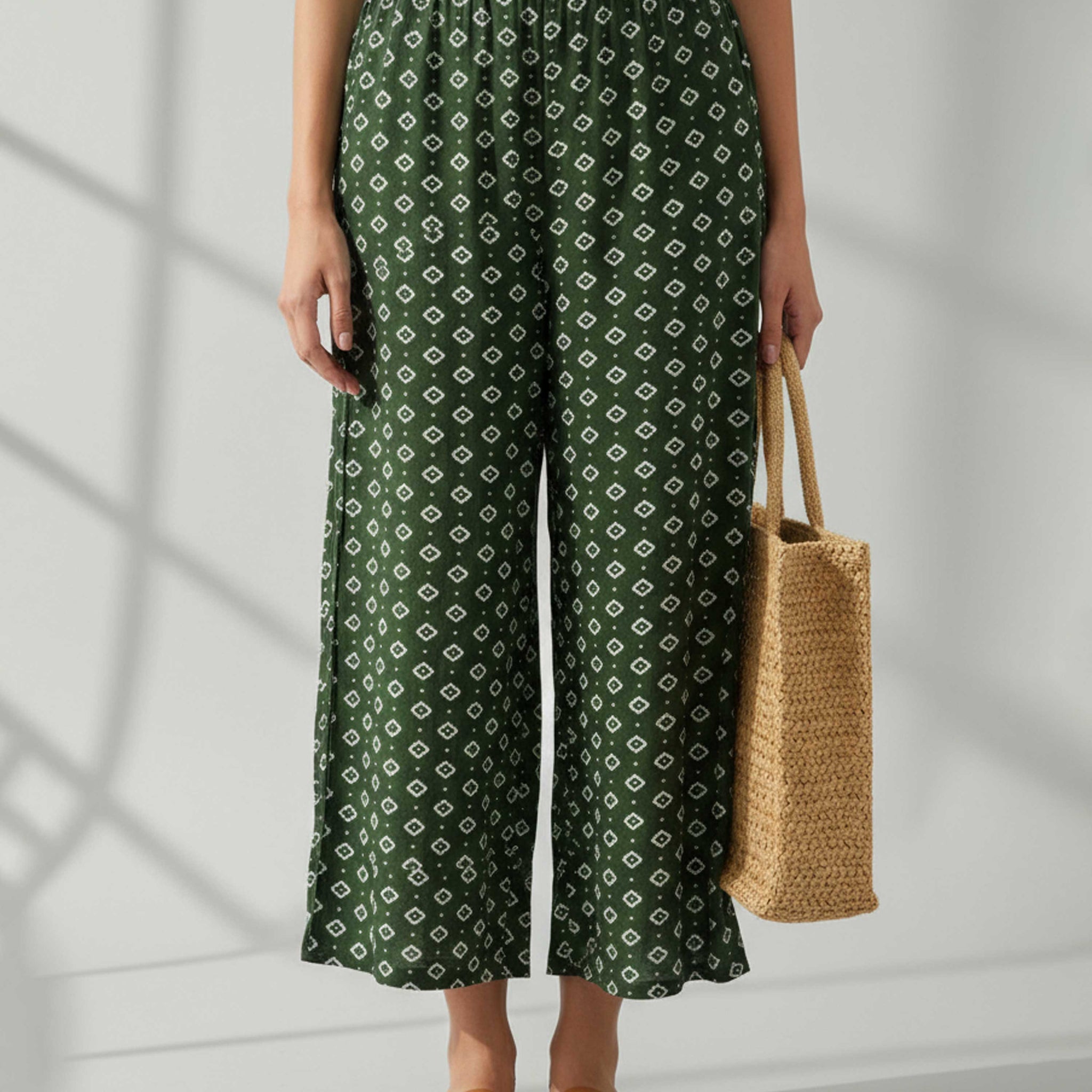 Women's Printed Wide-Leg Palazzo Pant with Elasticated Waistband - Dark Green-Printed