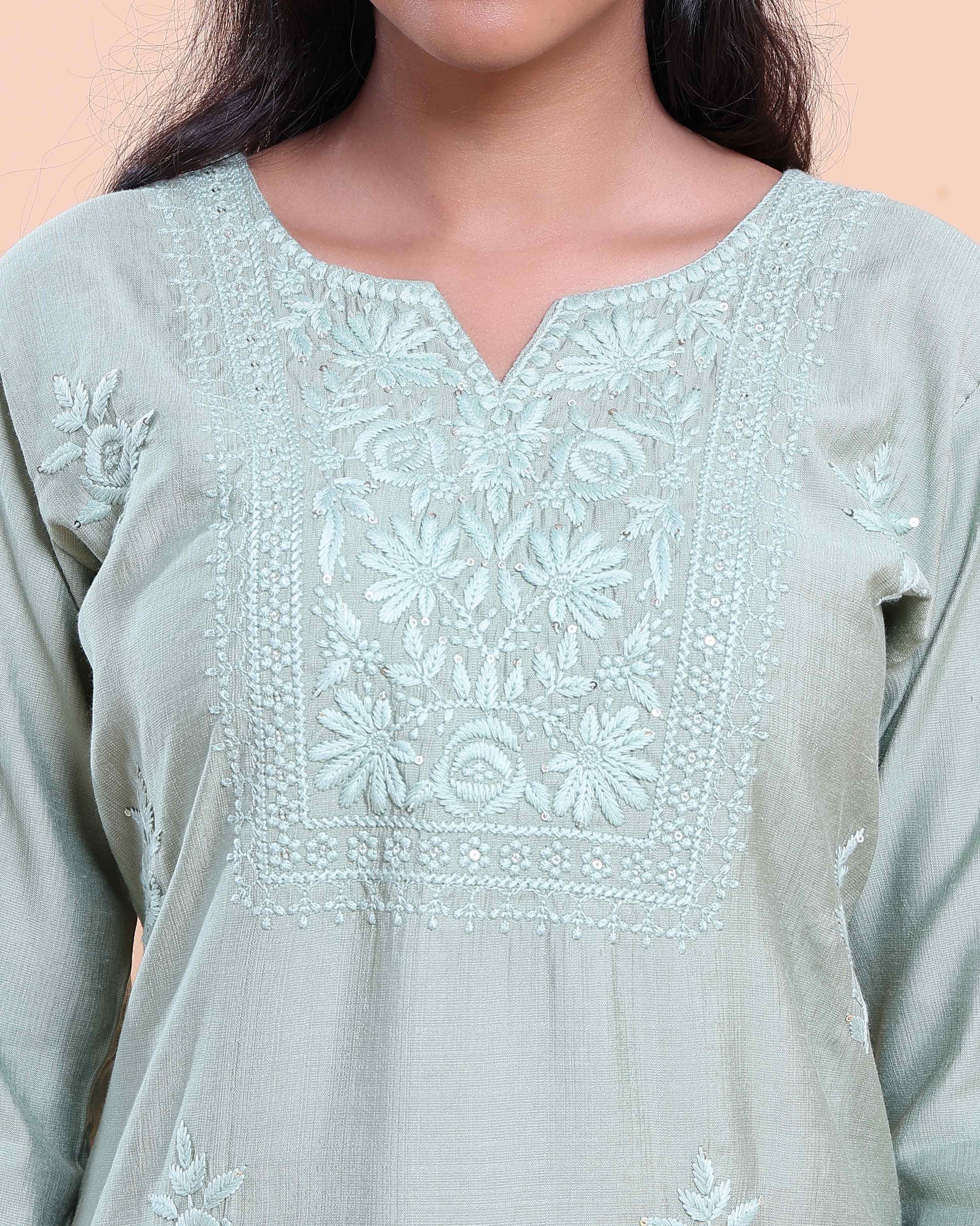 Women's Self-Design Straight Kurta with Round Neck and Thread Work - Light Green