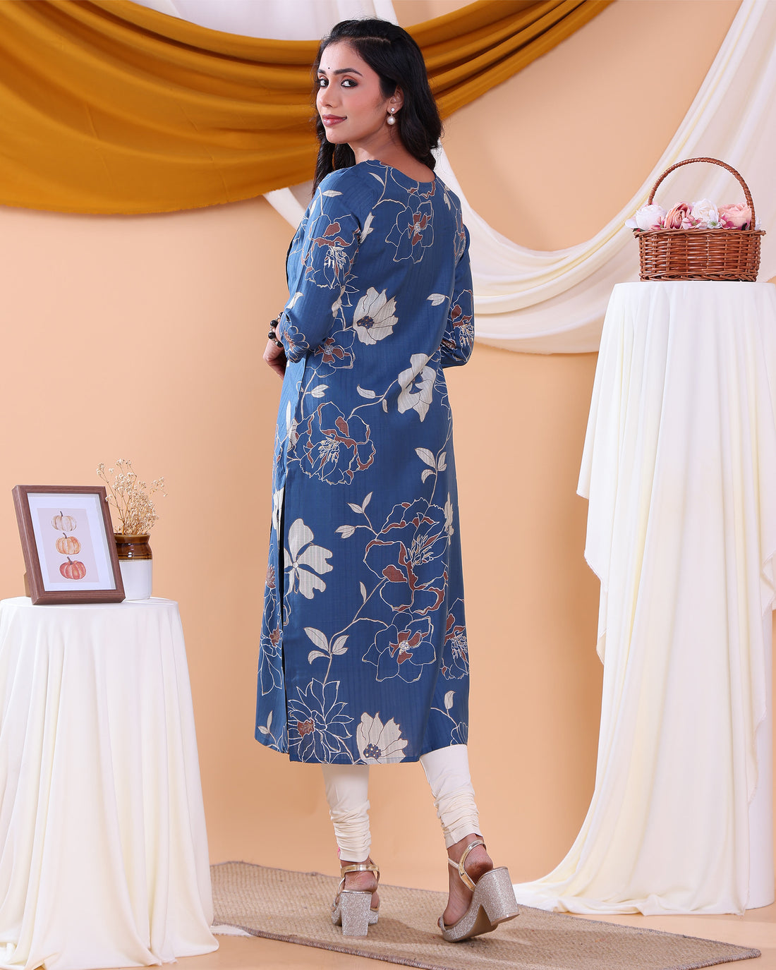 Women's Stylish Floral Printed Straight Kurta with 3/4th  Sleeves - Blue