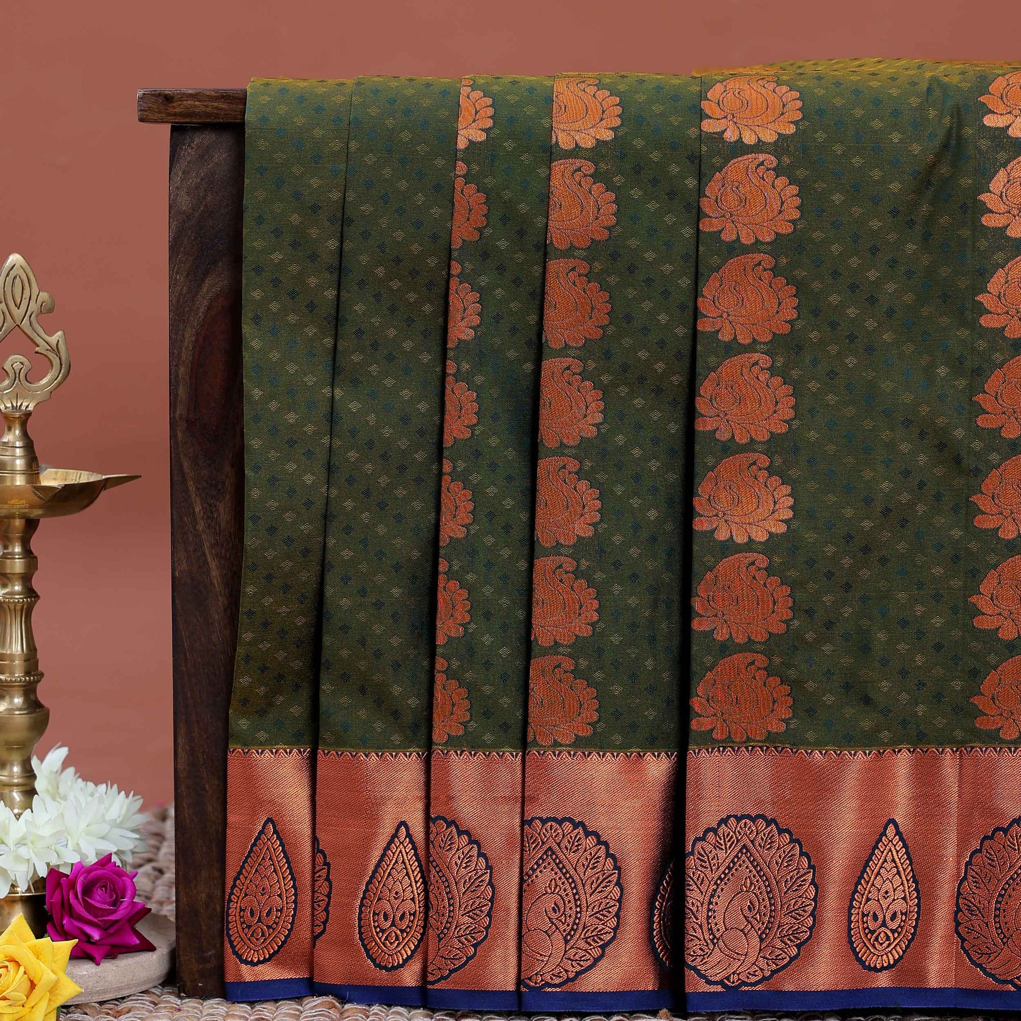 buy-1-get-2-offer-silk-saree-dark-green