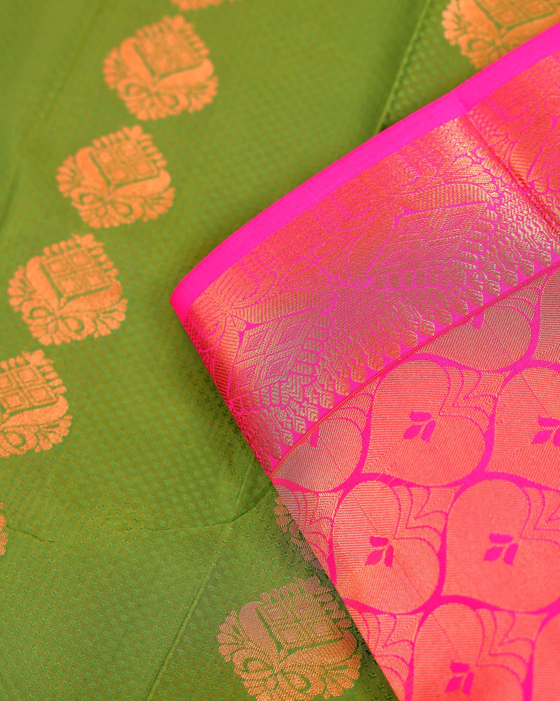 buy-1-get-2-offer-silk-saree-green-Seven