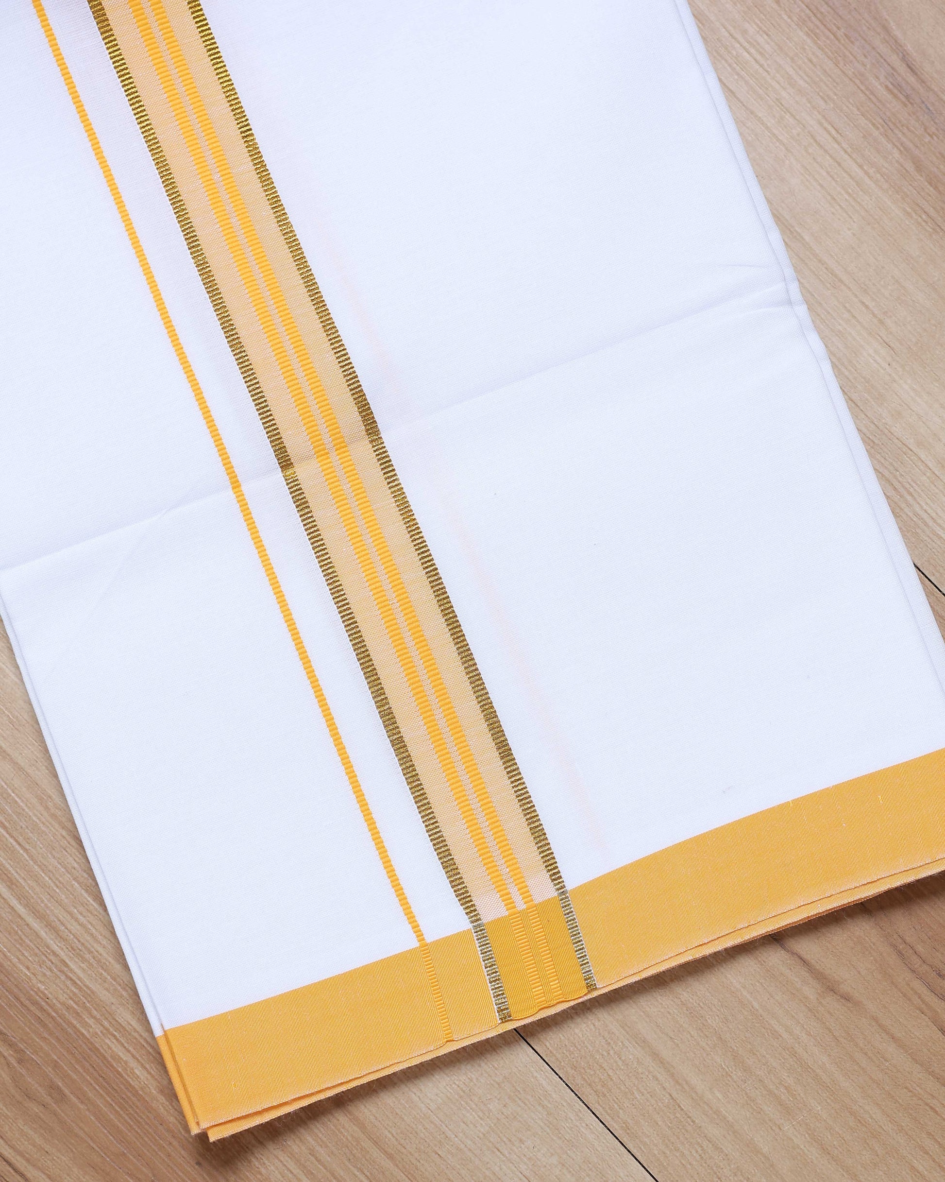 dhoti border-yellow