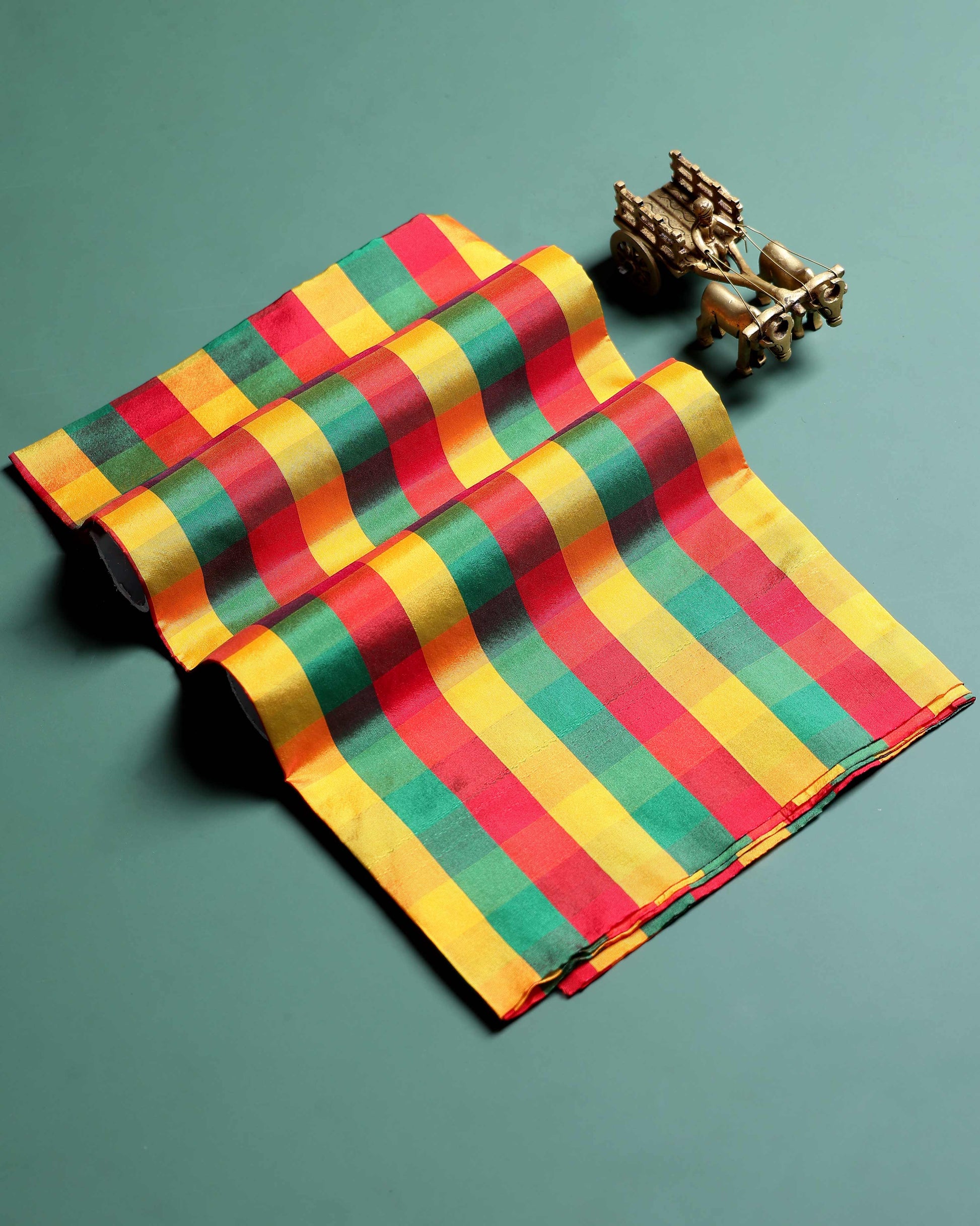 womens-traditional-checked-1-meter-blouse-material-with-soft-finish-multi-Seven